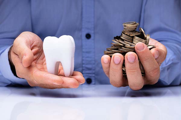 What is a dental insurance annual maximum?